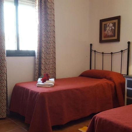 קוניל דה לה פרונטרה Chalet Las Adelfas Chaparrillo מראה חיצוני תמונה