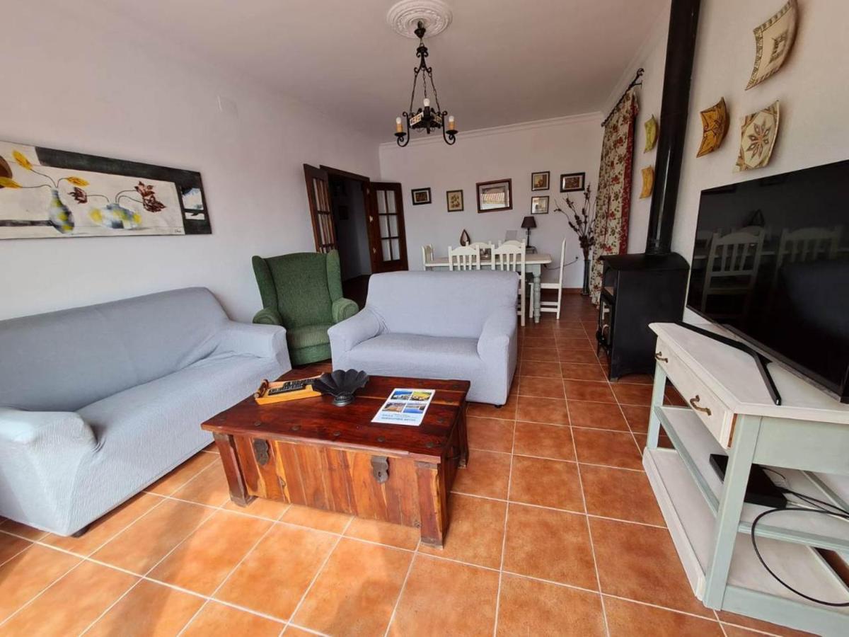 קוניל דה לה פרונטרה Chalet Las Adelfas Chaparrillo מראה חיצוני תמונה