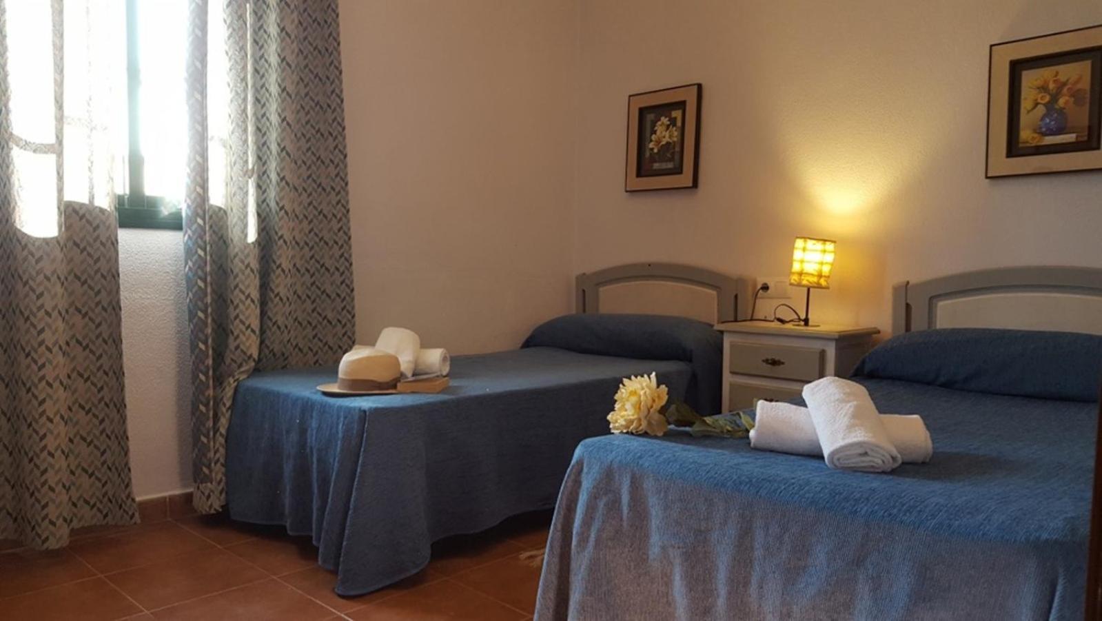 קוניל דה לה פרונטרה Chalet Las Adelfas Chaparrillo מראה חיצוני תמונה