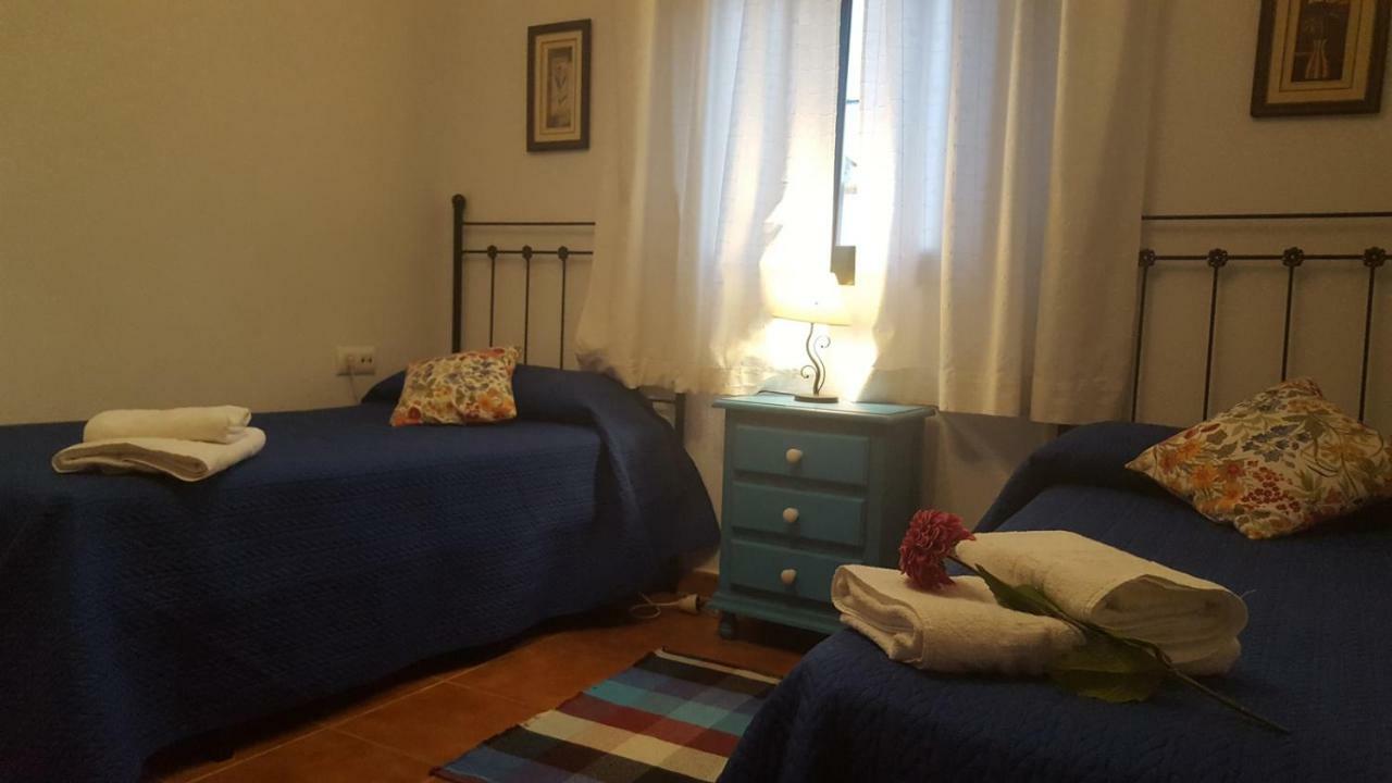 קוניל דה לה פרונטרה Chalet Las Adelfas Chaparrillo מראה חיצוני תמונה